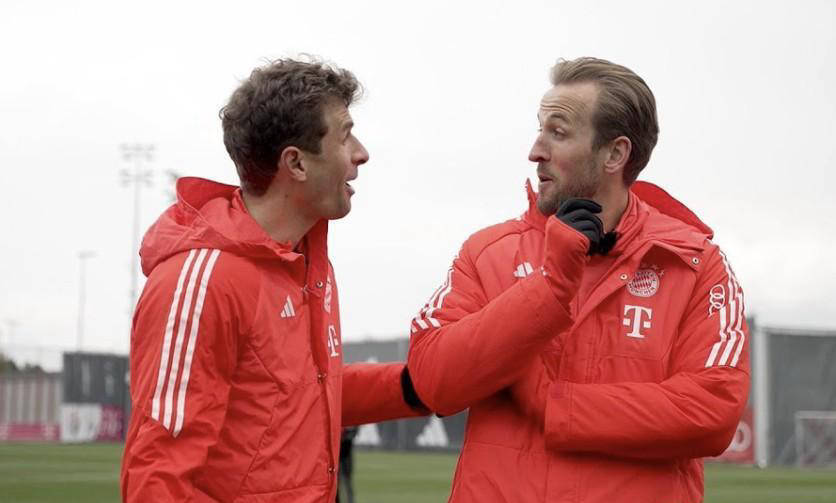 好饭不怕晚！哈里·凯恩展现追梦野心，誓破莱万41球德甲纪录